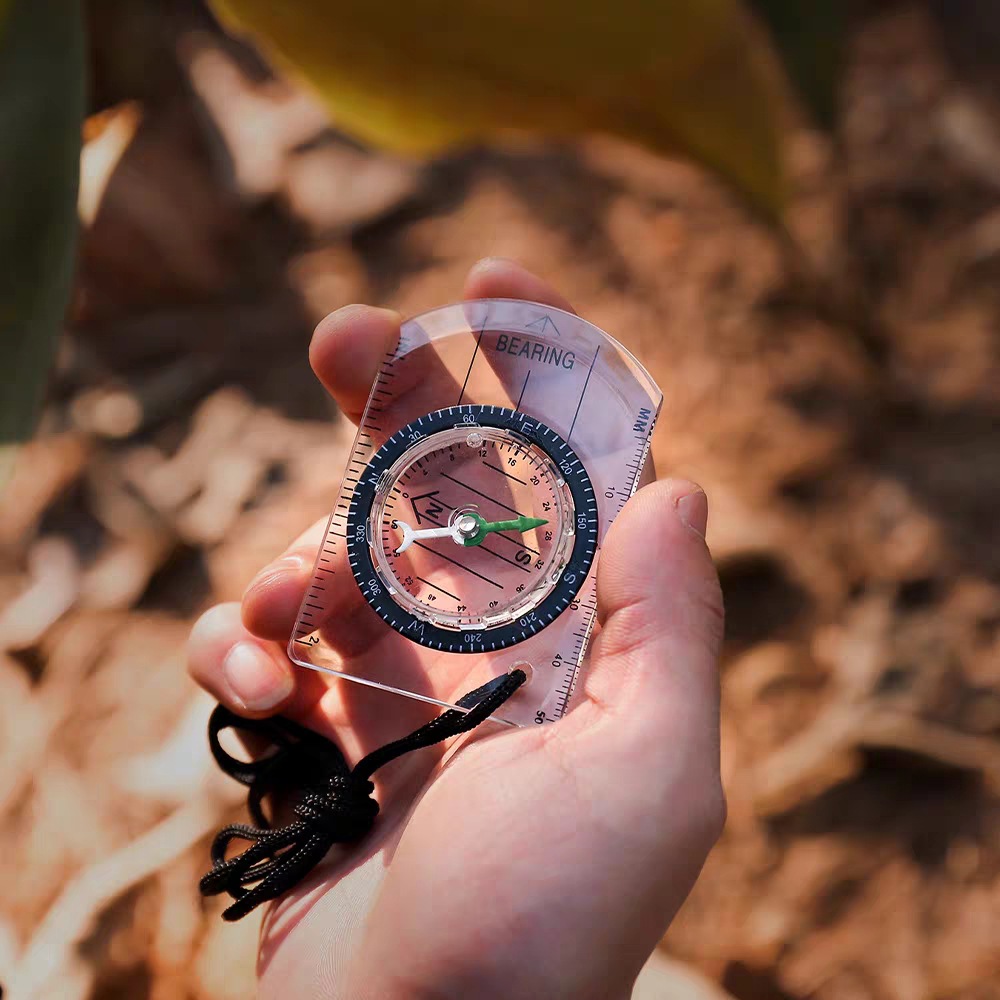 Compass Keychain Mini - 1 ชิ้น/2 ชิ้น เข็มทิศอะคริลิกใสขนาดเล็กสำหรับใช้งานกลางแจ้ง พร้อมสายคล้องพวงกุญแจสำหรับวัดทิศทางและแผนที่